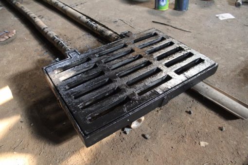grill saringan air jalan