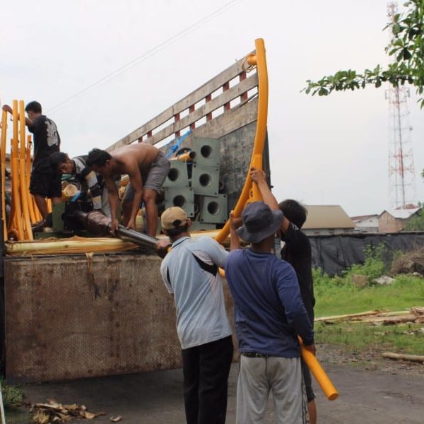 Proyek tiang lampu mandalika