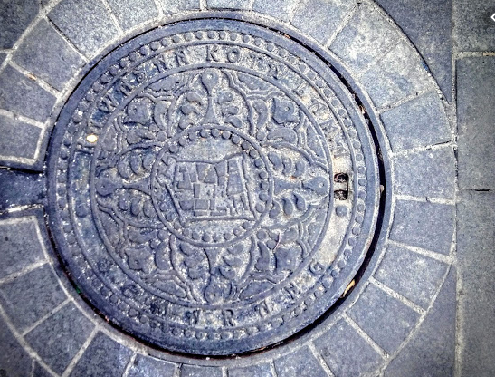 Manhole cover