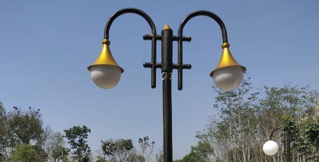 Tiang lampu purwodadi