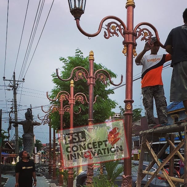 Tiang Lampu Cawas