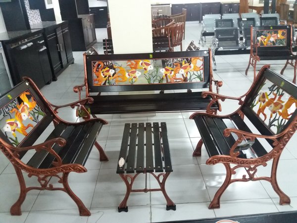 Kursi ikan mas
