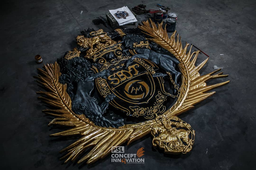 Ornamen pagar rumah