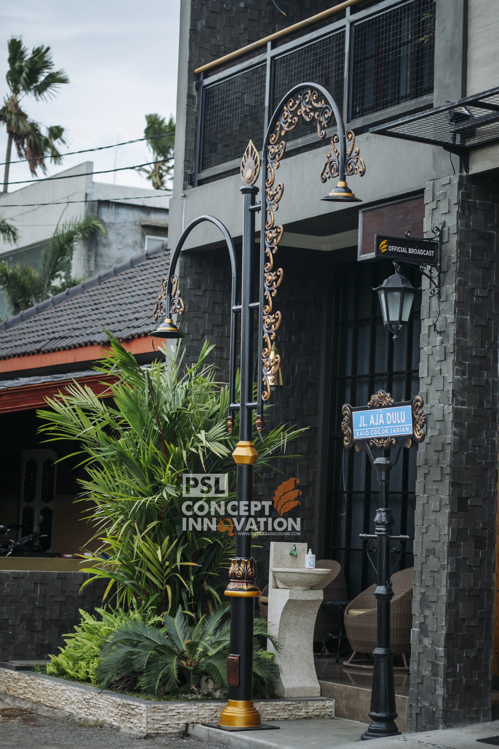 Tiang lampu ponorogo