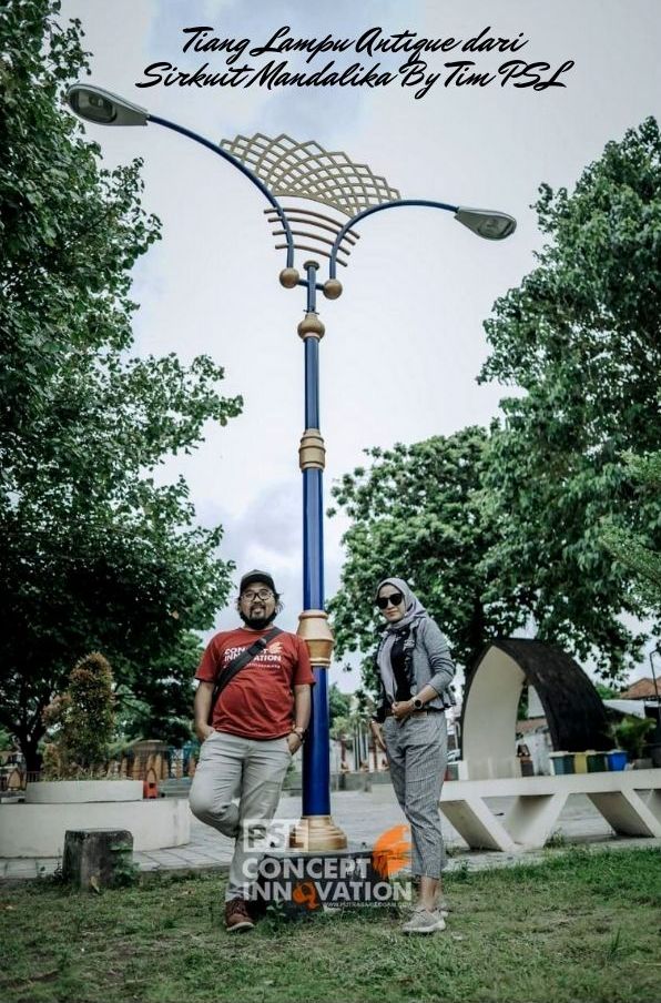 Tiang lampu antique untuk Mandalika