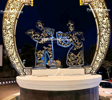 Pagar antik ornamen