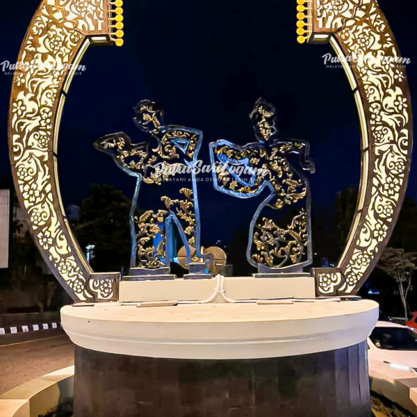 Pagar antik ornamen