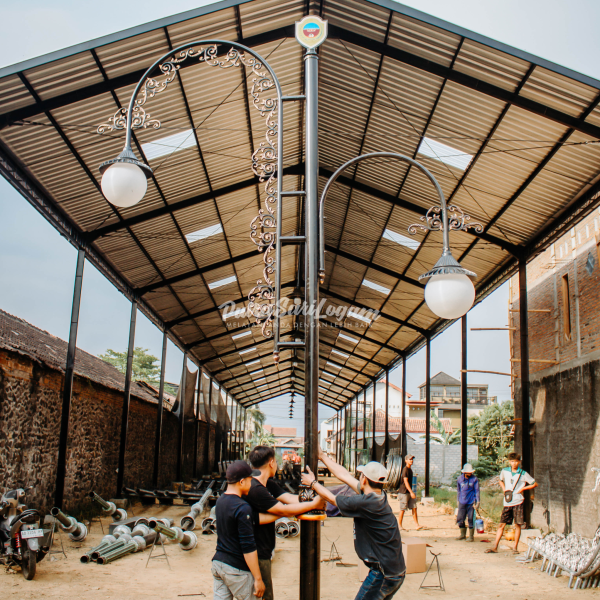 tiang lampu antik maluku utara