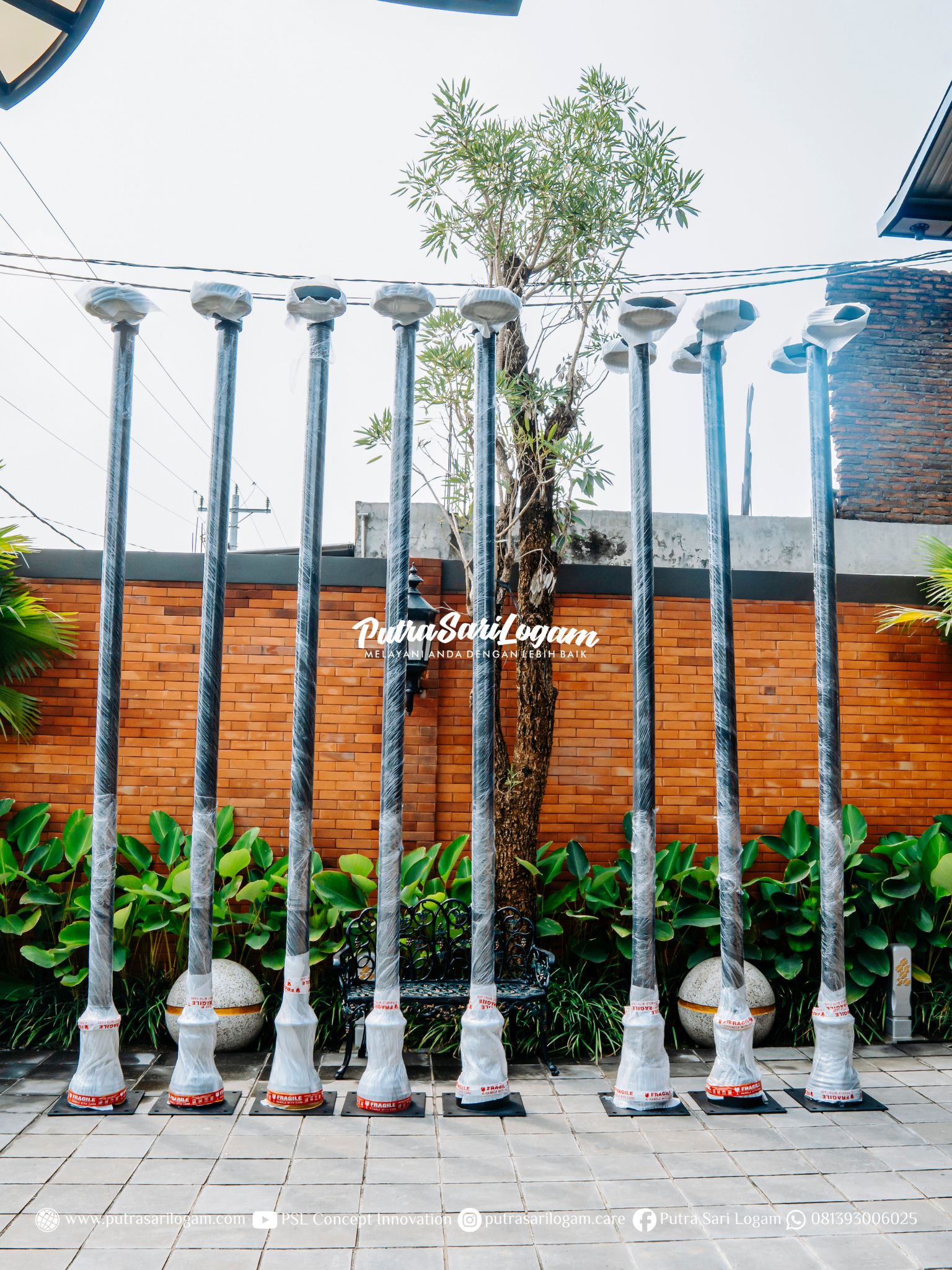Tiang Lampu Untuk UNNES