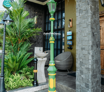 Tiang Lampu Tunggal Untuk Surabaya