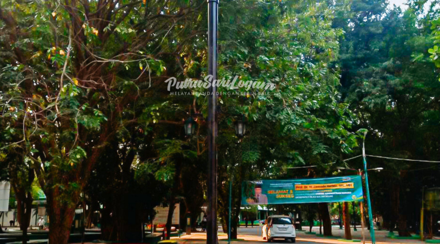 Tiang Lampu Pedestrian Untuk Unisula